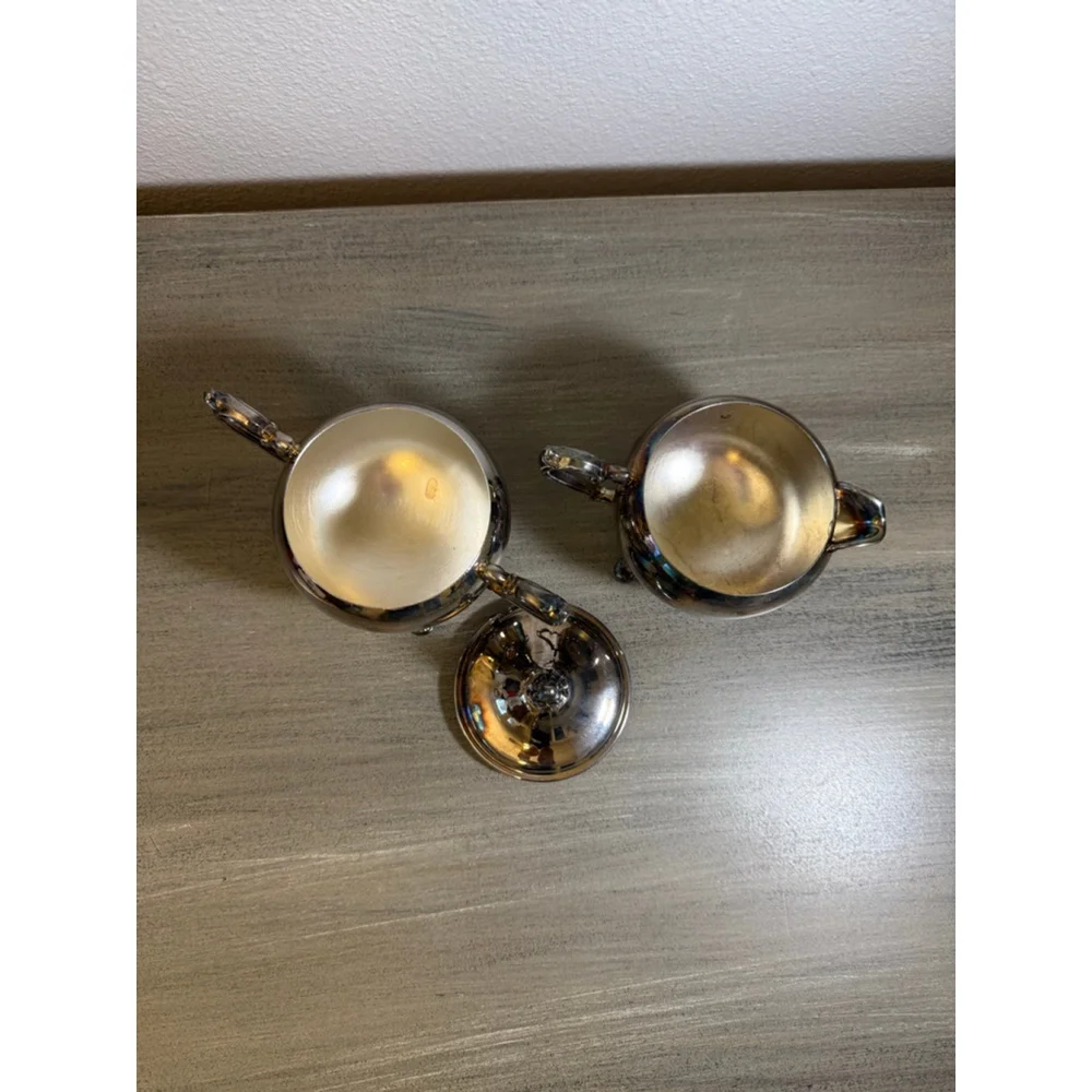 Vintage Wm Rogers Silverplate Silver Creamer Cream Pitcher Sugar Bowl Set